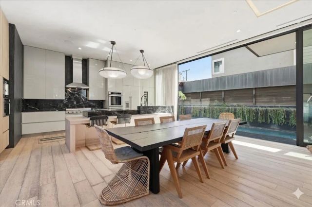 750 California Avenue, Venice, CA 90291