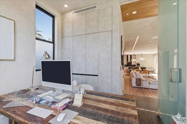 750 California Avenue, Venice, CA 90291