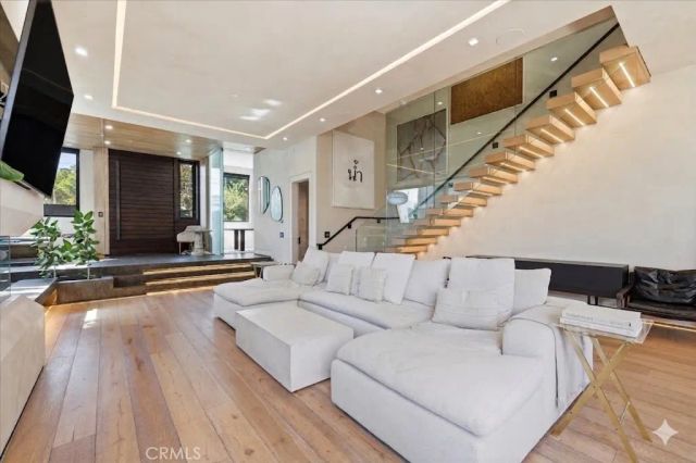 750 California Avenue, Venice, CA 90291