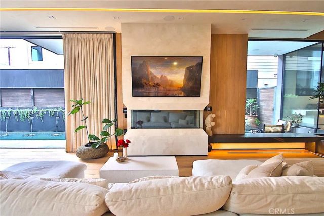 750 California Avenue, Venice, CA 90291