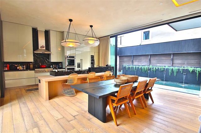 750 California Avenue, Venice, CA 90291