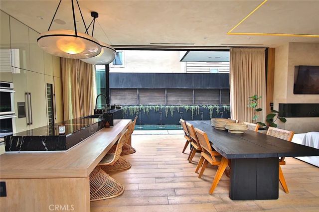 750 California Avenue, Venice, CA 90291