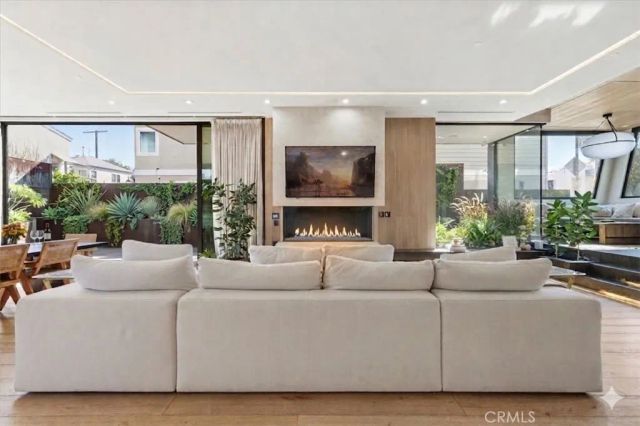 750 California Avenue, Venice, CA 90291