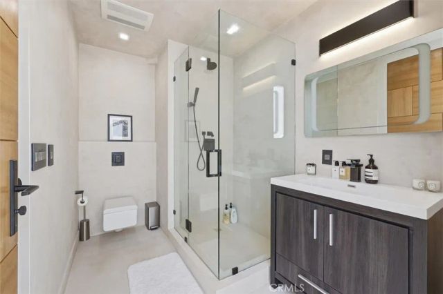 750 California Avenue, Venice, CA 90291