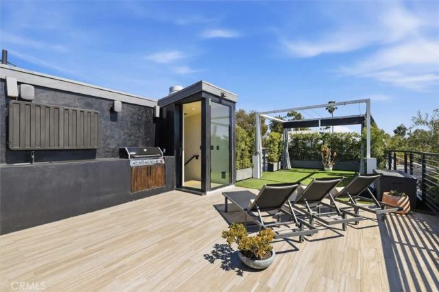 750 California Avenue, Venice, CA 90291