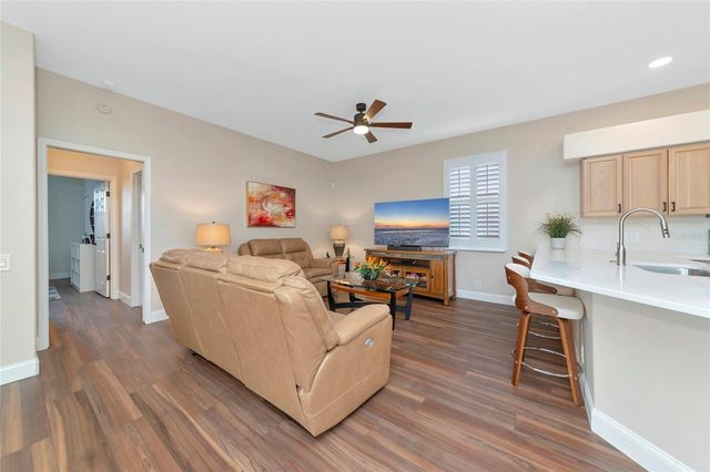 10651 OLD GROVE CIRCLE, Bradenton, FL 34212