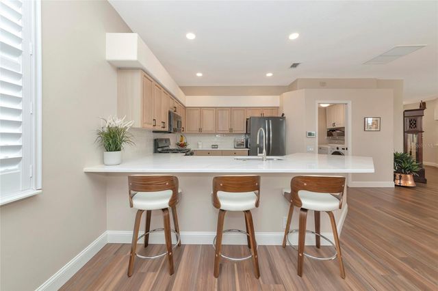 10651 OLD GROVE CIRCLE, Bradenton, FL 34212