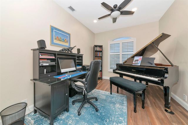 10651 OLD GROVE CIRCLE, Bradenton, FL 34212