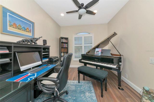 10651 OLD GROVE CIRCLE, Bradenton, FL 34212