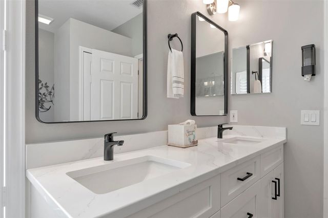 10651 OLD GROVE CIRCLE, Bradenton, FL 34212