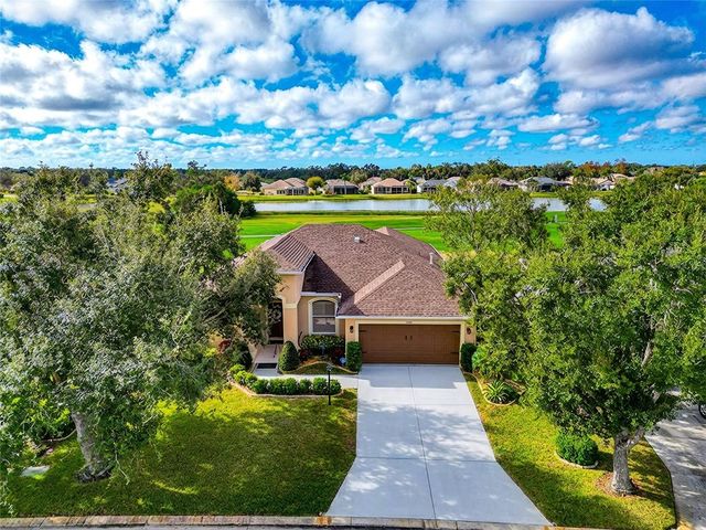 10651 OLD GROVE CIRCLE, Bradenton, FL 34212