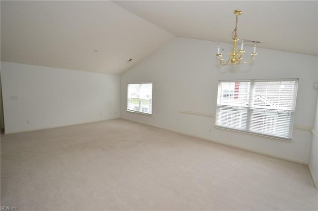 1703 Gunston DR, Suffolk, VA 23434