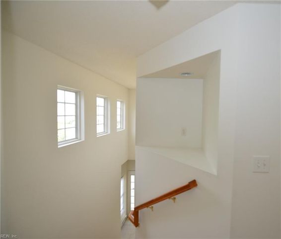 1703 Gunston DR, Suffolk, VA 23434
