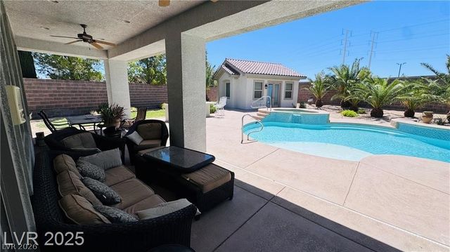 10234 Renae Nicole Court, Las Vegas, NV 89183