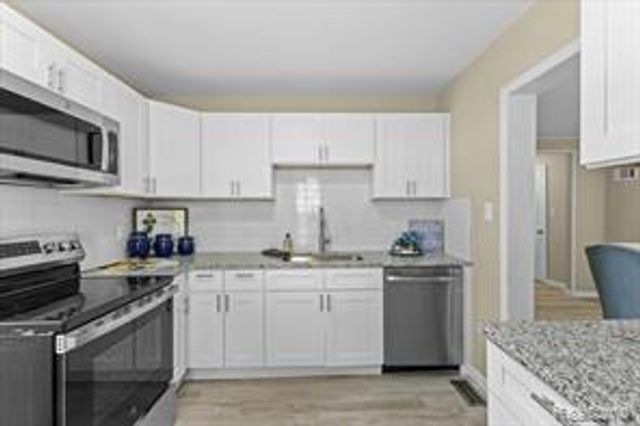 2104 11th Street, Wyandotte, MI 48192
