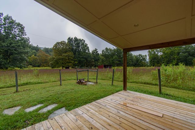 7083 Foxfire RD, Catawba, VA 24070
