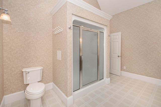 7083 Foxfire RD, Catawba, VA 24070