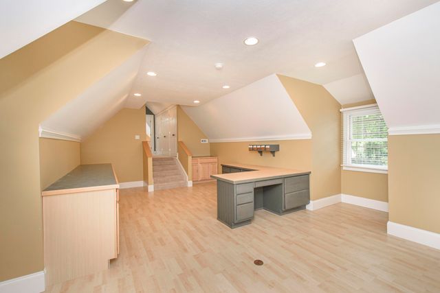 7083 Foxfire RD, Catawba, VA 24070