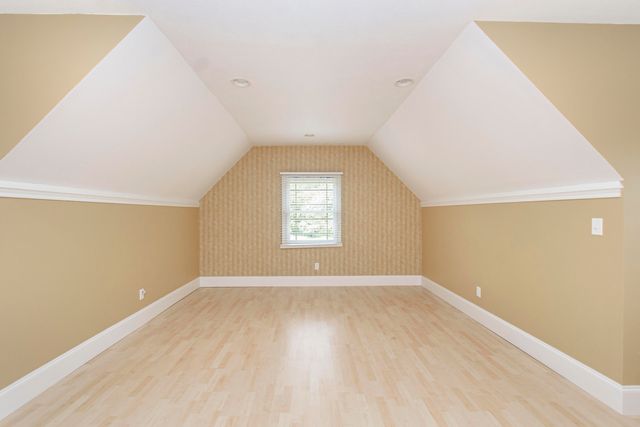 7083 Foxfire RD, Catawba, VA 24070