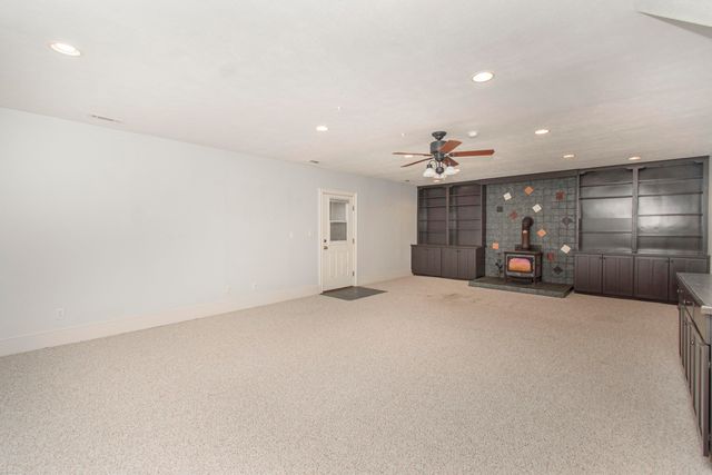 7083 Foxfire RD, Catawba, VA 24070