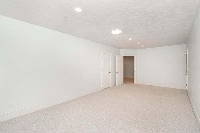 7083 Foxfire RD, Catawba, VA 24070