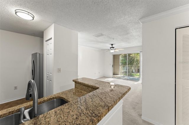 1949 SUMMER CLUB DRIVE 211, Oviedo, FL 32765