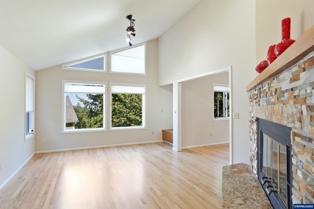 2545 NW Windsor Pl, Corvallis, OR 97330