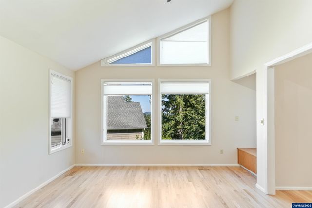 2545 NW Windsor Pl, Corvallis, OR 97330