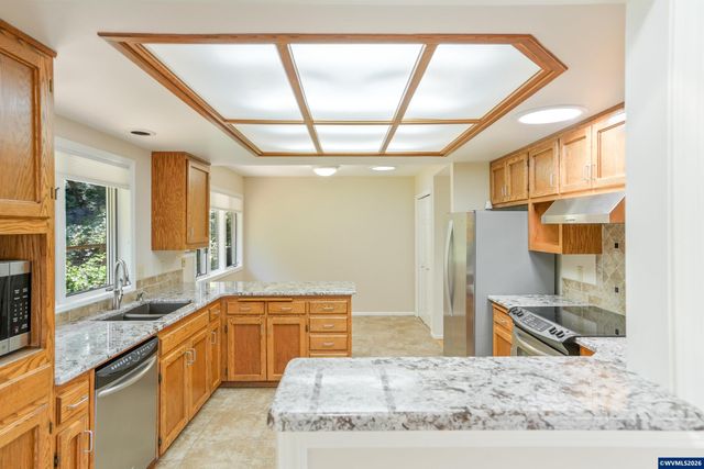 2545 NW Windsor Pl, Corvallis, OR 97330