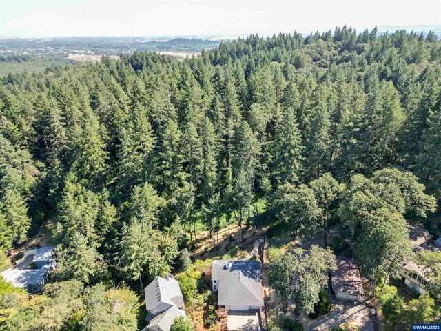 2545 NW Windsor Pl, Corvallis, OR 97330