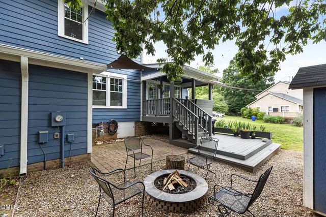 2214 Pathway Drive, Chapel Hill, NC 27516