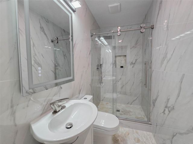 7007 Bellaire Boulevard, Houston, TX 77074
