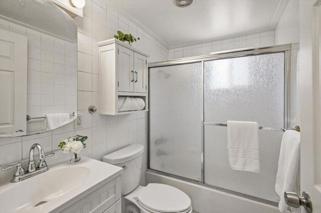 1138 Stoneylake Court, Sunnyvale, CA 94089