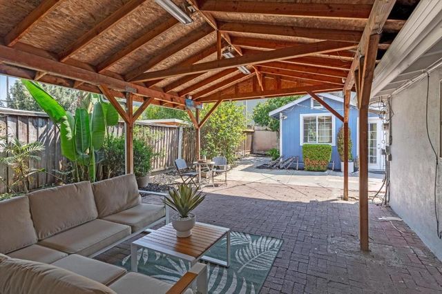 1138 Stoneylake Court, Sunnyvale, CA 94089