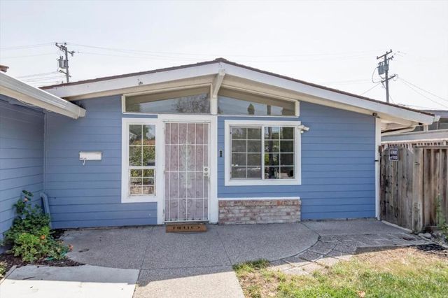 1138 Stoneylake Court, Sunnyvale, CA 94089