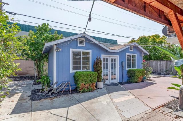 1138 Stoneylake Court, Sunnyvale, CA 94089