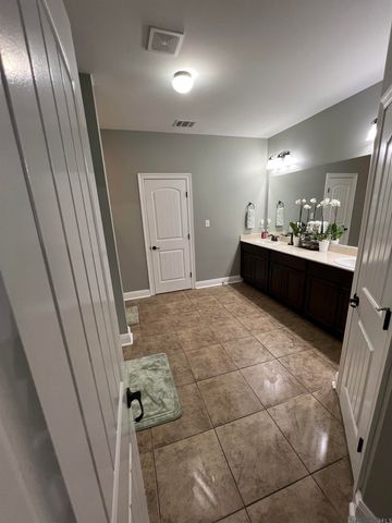 42150 Bald Eagle Ave, Prairieville, LA 70769