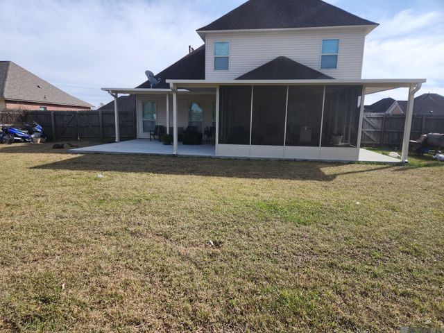 42150 Bald Eagle Ave, Prairieville, LA 70769