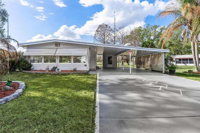 304 IVANHOE CIRCLE, Lady Lake, FL 32159