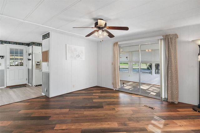 304 IVANHOE CIRCLE, Lady Lake, FL 32159