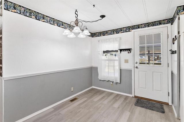 304 IVANHOE CIRCLE, Lady Lake, FL 32159