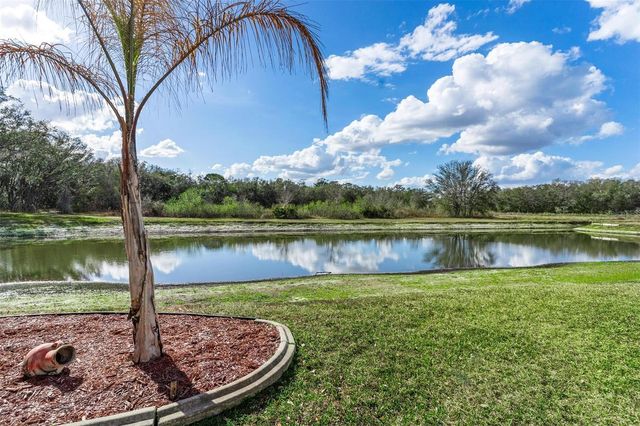 304 IVANHOE CIRCLE, Lady Lake, FL 32159