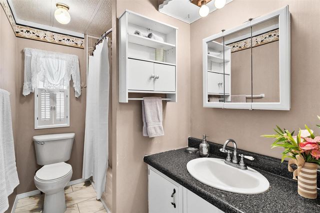 304 IVANHOE CIRCLE, Lady Lake, FL 32159