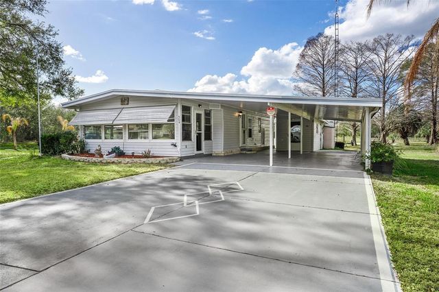 304 IVANHOE CIRCLE, Lady Lake, FL 32159