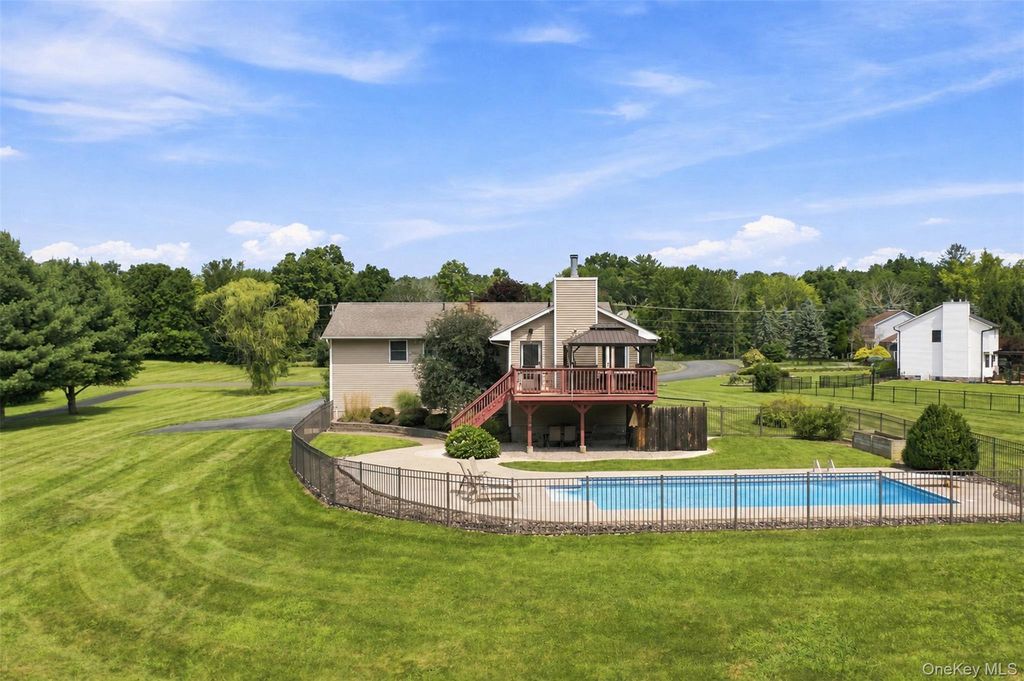 13 James Wilkinson Road, Rock Tavern, NY 12575 — photo 2