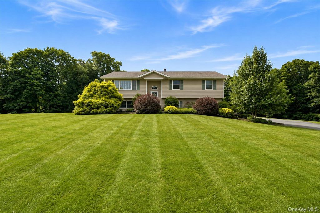 13 James Wilkinson Road, Rock Tavern, NY 12575 — photo 4