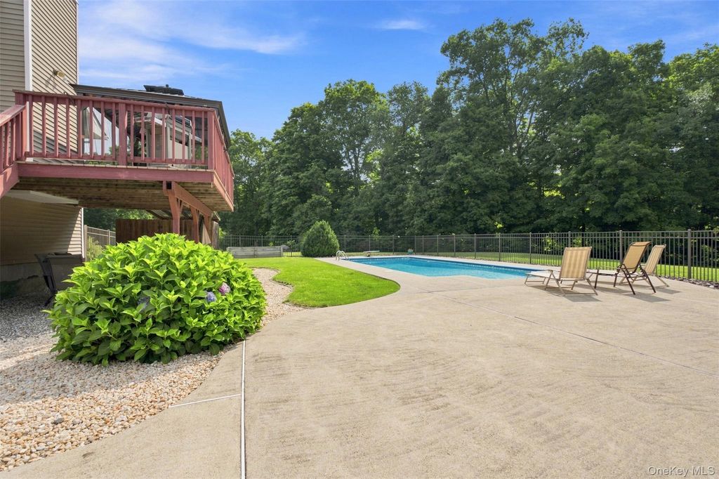 13 James Wilkinson Road, Rock Tavern, NY 12575 — photo 5
