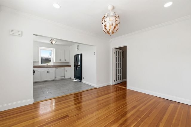 30 Longwood Rd, Lynn, MA 01904