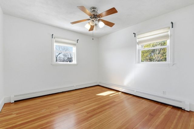 30 Longwood Rd, Lynn, MA 01904