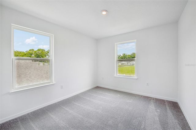 1104 CLAY BOULEVARD, Tavares, FL 32778